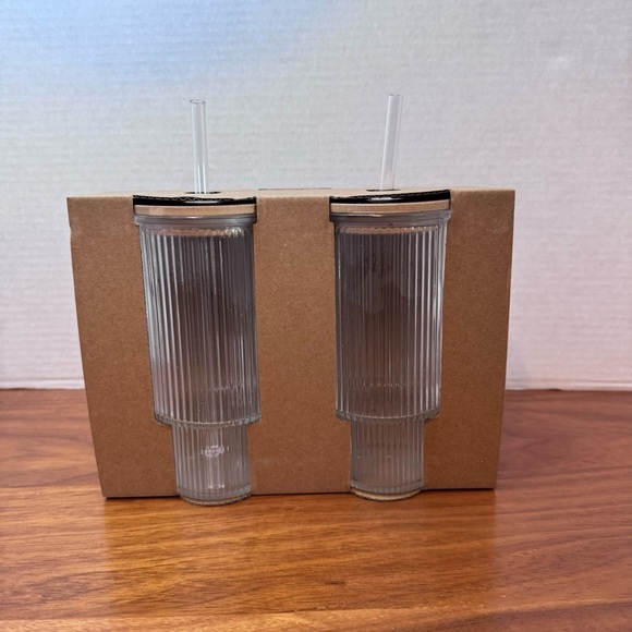 Target Bullseye 2 pack Ribbed Glass Tumbler with Lid and Straw Clear 2024 Gift - Picture 1 of 6